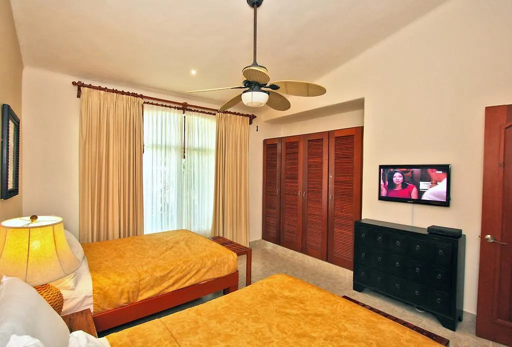 Casa Azul Caribe - Million Dollar View Beachside Villa - Playacar Fase I Playa del Carmen Mexico