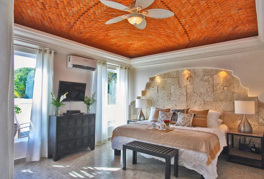 Casa Azul Caribe - Million Dollar View Beachside Villa - Playacar Fase I Playa del Carmen